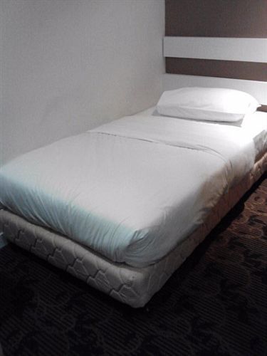 เจเจ บูติค โฮเต็ล เอสเอส 2 Hotel เปอตาลิงจายา ภายนอก รูปภาพ