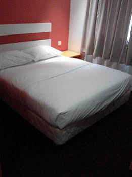 เจเจ บูติค โฮเต็ล เอสเอส 2 Hotel เปอตาลิงจายา ภายนอก รูปภาพ
